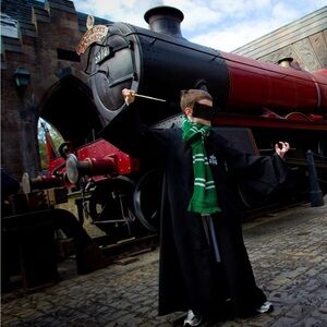 NWT Universal Studios Wizarding World of Harry Potter Slytherin Robe Sz XXS